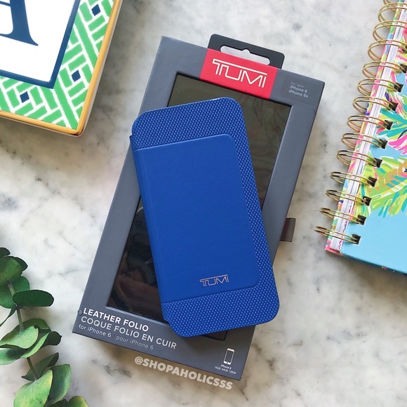 Tumi Accessories - 🎉 TUMI Leather Folio Case for iPhone 6/6s